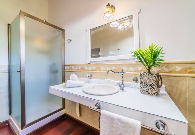 Finca en Campanet - Casa de piedra en plena naturaleza Caselles Petit Finca en Campanet - Casa de piedra en plena naturaleza Caselles Petit