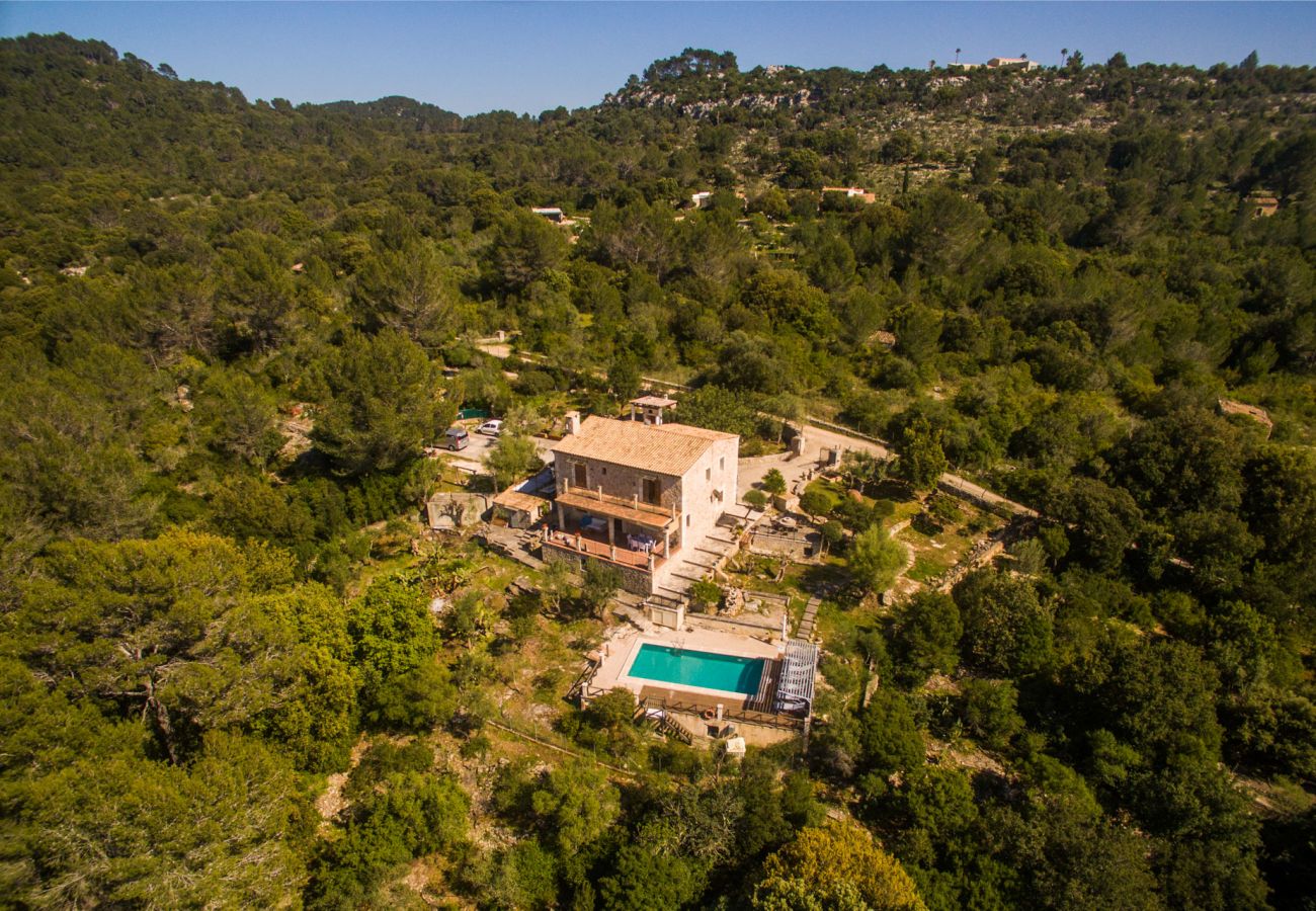 Finca en Campanet - Casa de piedra en plena naturaleza Caselles Petit