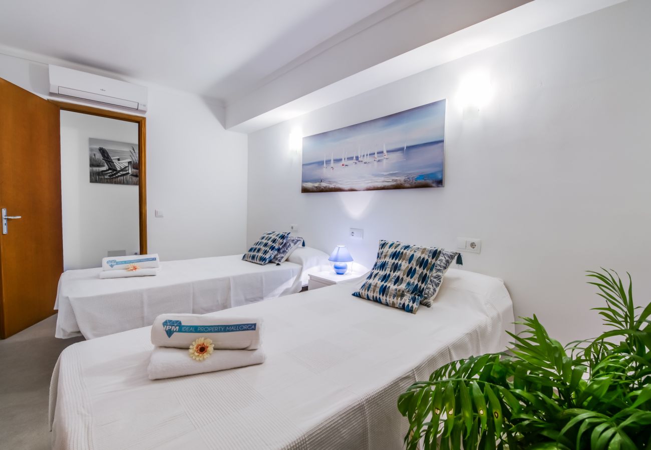 Apartamento en Puerto de Alcudia - Apartamento Puerto Alcudia Mary frente mar 