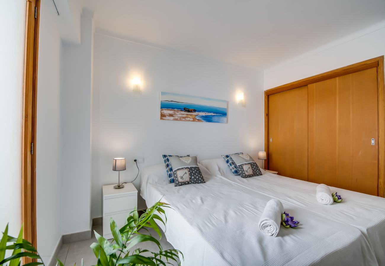 Apartamento en Puerto de Alcudia - Apartamento Puerto Alcudia Mary frente mar playa