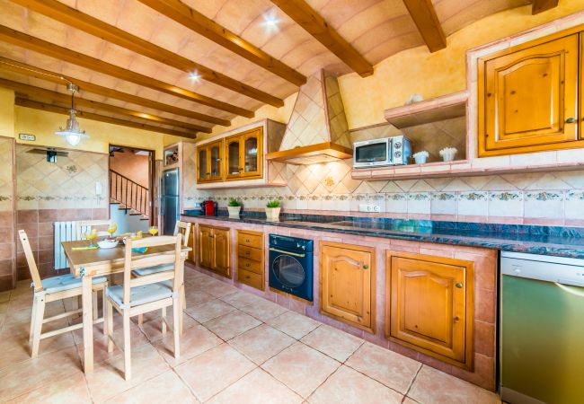 Finca en Selva - Finca Puig den Guardiola con vistas a la montaña  Finca en Selva - Finca Puig den Guardiola con vistas a la montaña