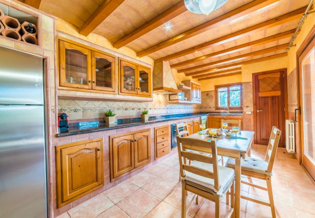 Finca en Selva - Finca Puig den Guardiola con vistas a la montaña  Finca en Selva - Finca Puig den Guardiola con vistas a la montaña