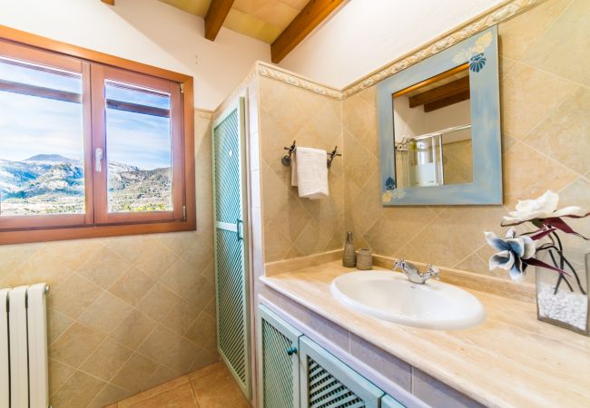 Finca en Selva - Finca Puig den Guardiola con vistas a la montaña  Finca en Selva - Finca Puig den Guardiola con vistas a la montaña