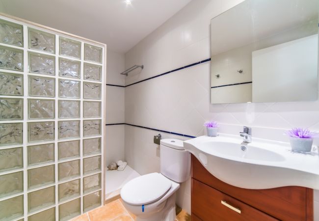 Finca en Selva - Finca Puig den Guardiola con vistas a la montaña  Finca en Selva - Finca Puig den Guardiola con vistas a la montaña