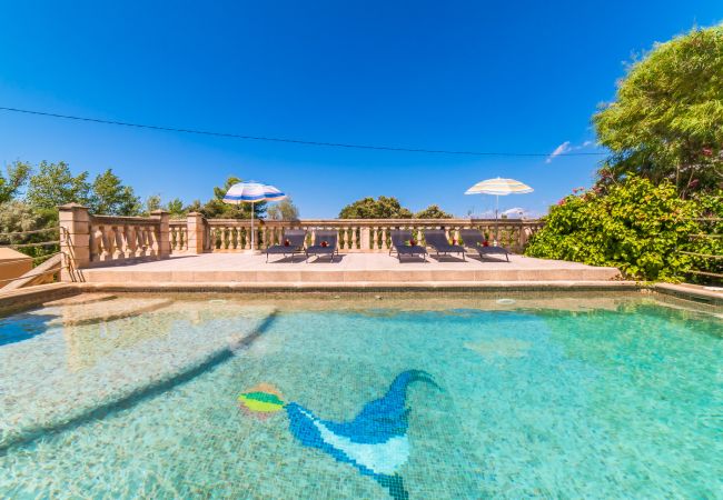 Villa en Pollensa con piscina privada