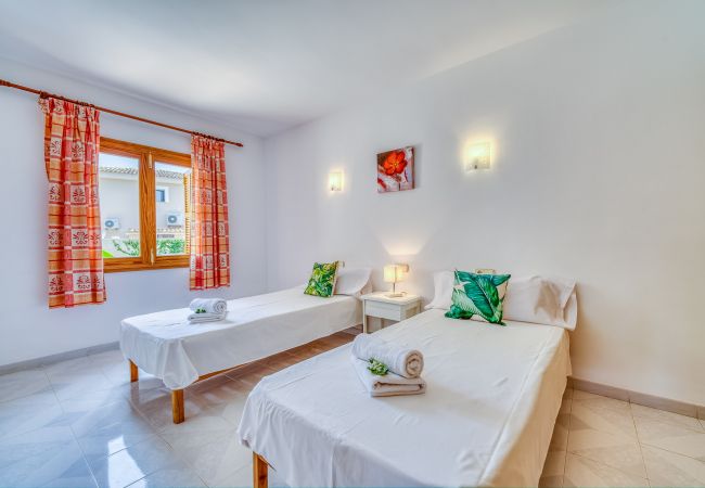 Casa en Manacor - Finca mediterránea con piscina Rosas 28 Mallorca Casa en Manacor - Finca mediterránea con piscina Rosas 28 Mallorca