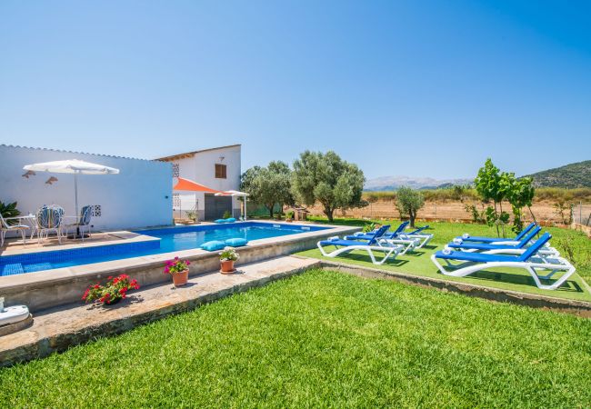 Finca en Mallorca con jardín y piscina