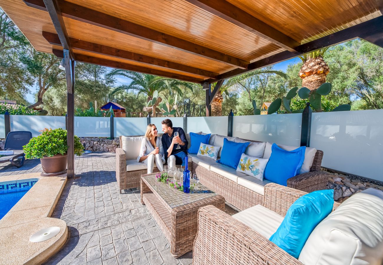 Casa de alquiler con piscina en Playa de Muro