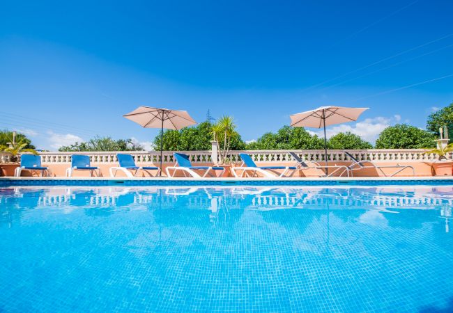 Finca en Capdepera - Casa de veraneo Villa Bona vista Mallorca piscina 