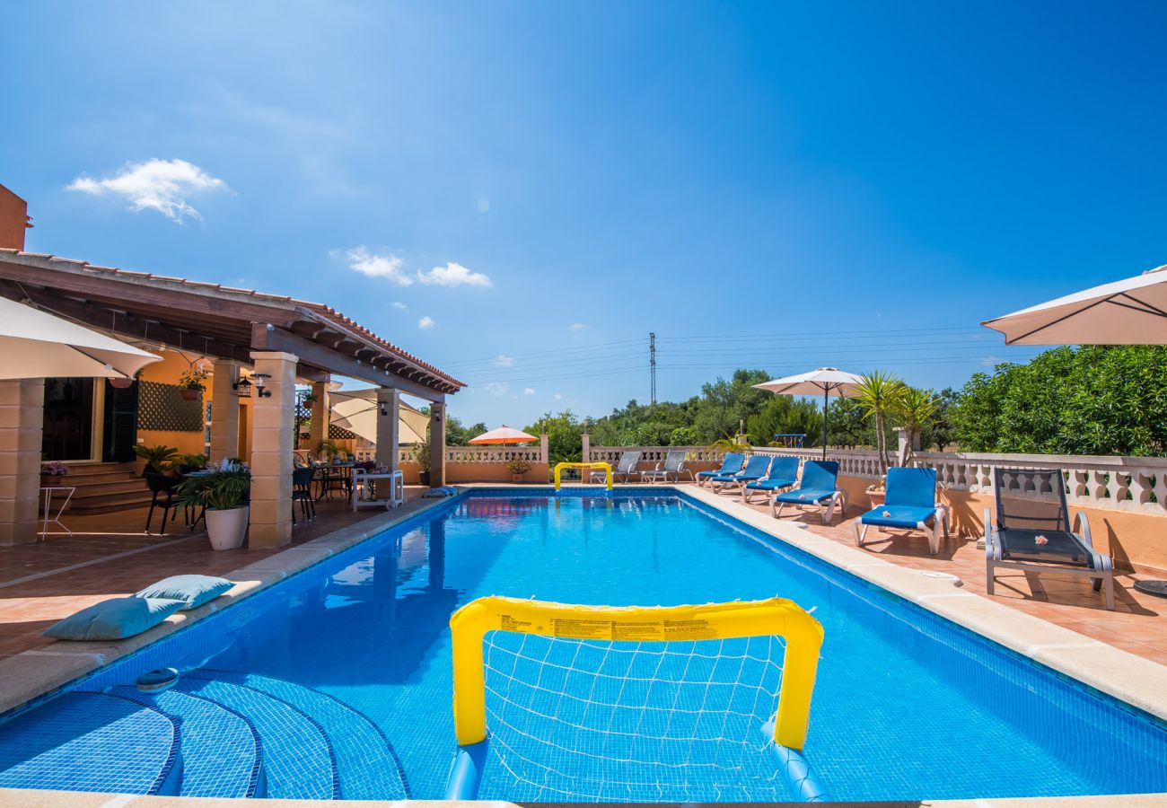 Finca en Capdepera - Casa de veraneo Villa Bona vista Mallorca piscina 