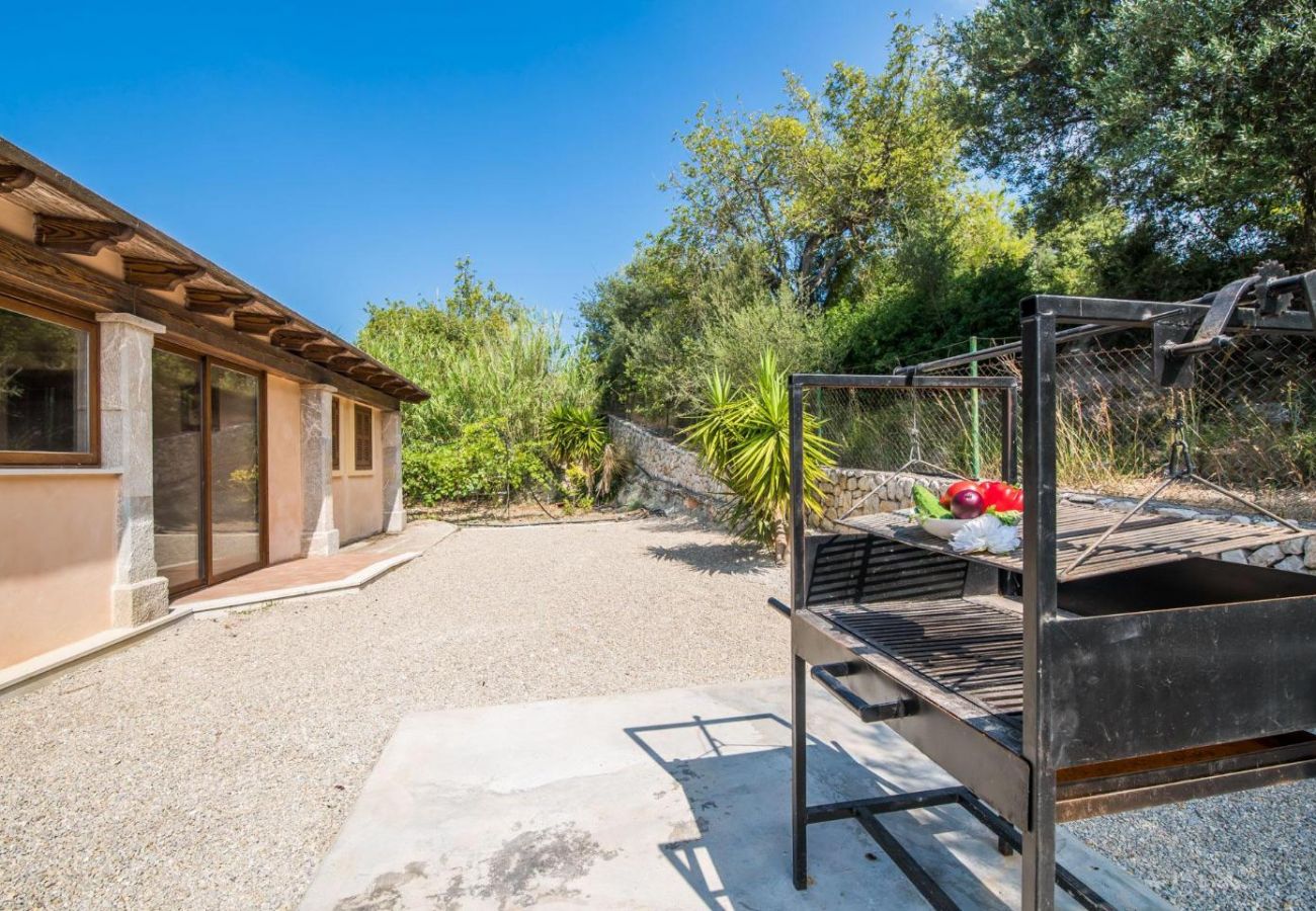 Finca en Selva - Finca rural en Mallorca Ses Comes con piscina