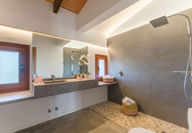 Finca en Manacor - Finca rural moderna en Mallorca Pleta con piscina  Finca en Manacor - Finca rural moderna en Mallorca Pleta con piscina