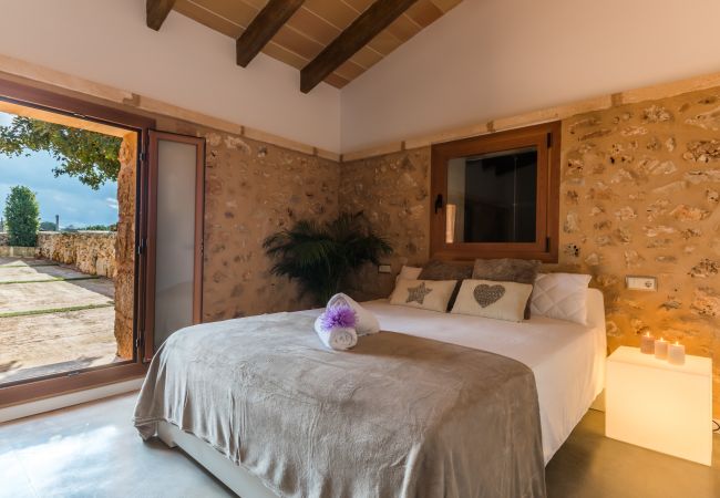 Finca en Manacor - Finca rural moderna en Mallorca Pleta con piscina  Finca en Manacor - Finca rural moderna en Mallorca Pleta con piscina