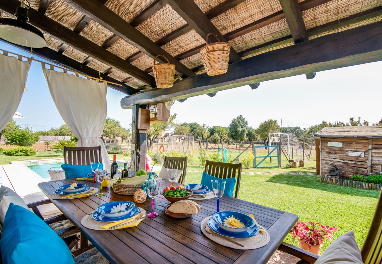 Finca con barbacoa y piscina en Mallorca