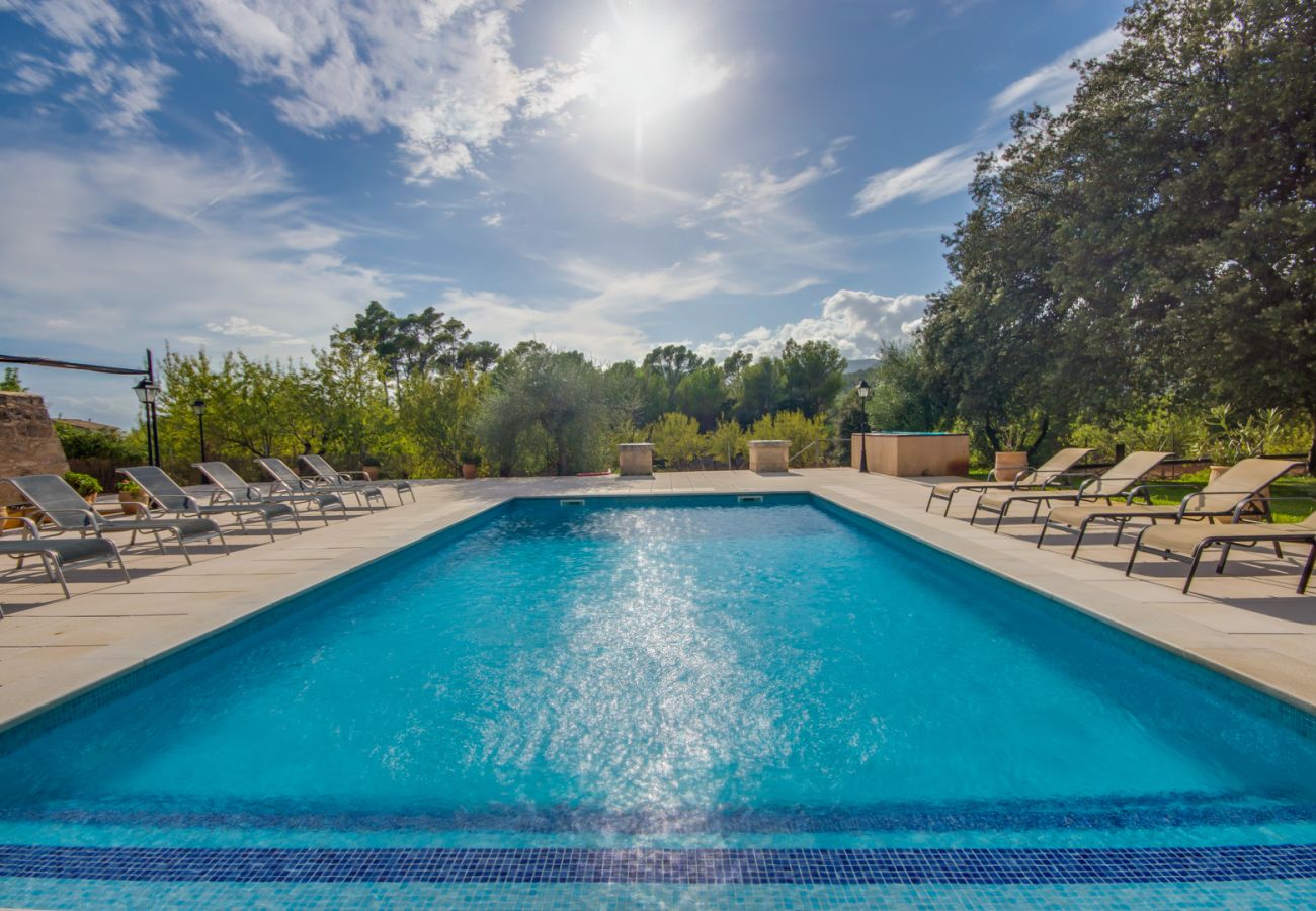 Finca en Selva - Finca Sa Mina para 12 con piscina en Mallorca