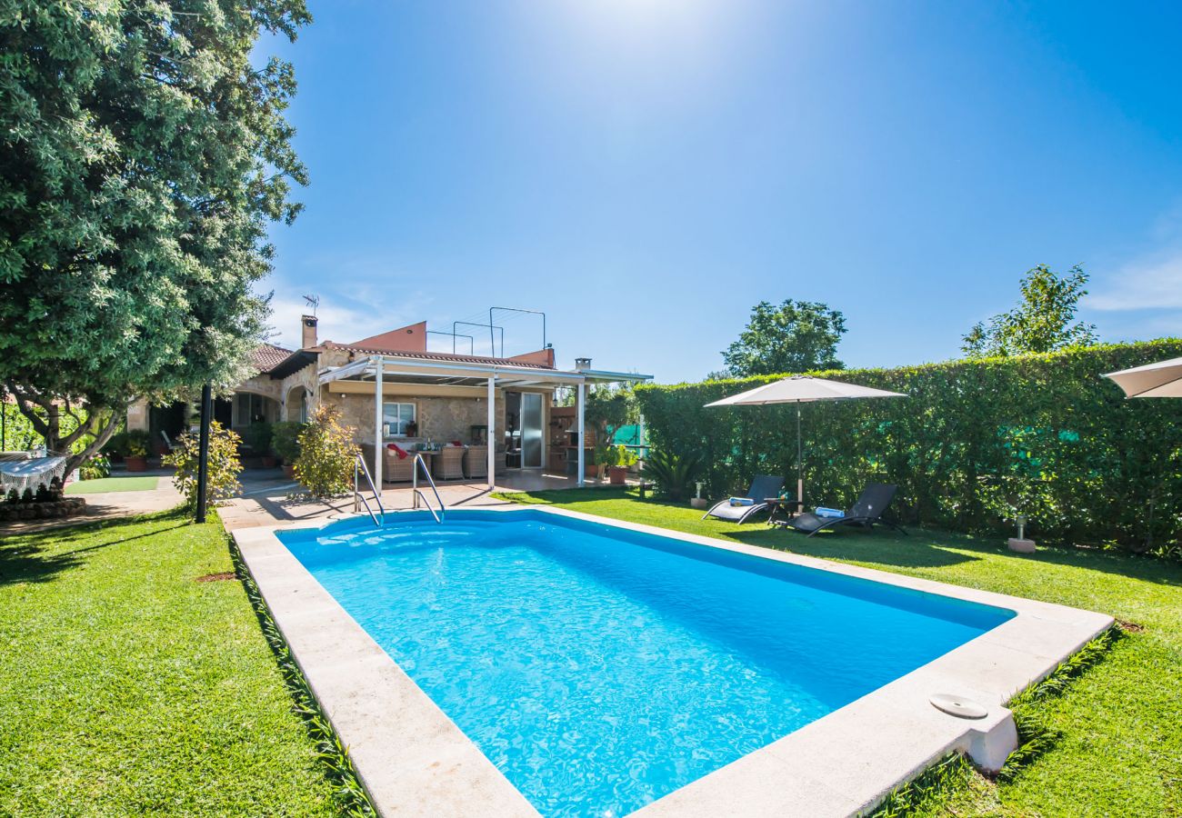 Finca con piscina y jardín privado en Mallorca