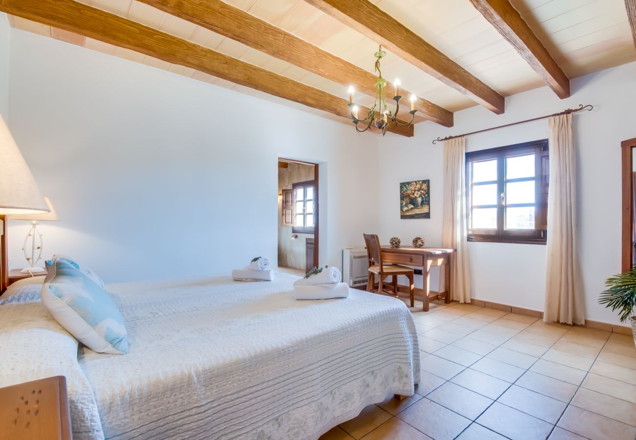 Finca en Felanitx - Finca rural en Mallorca Cas Cuni con piscina