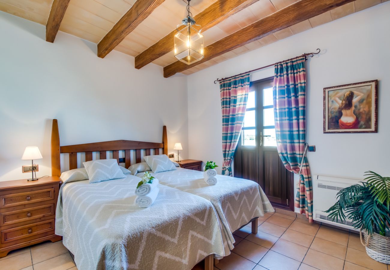 Finca en Felanitx - Finca rural en Mallorca Cas Cuni con piscina