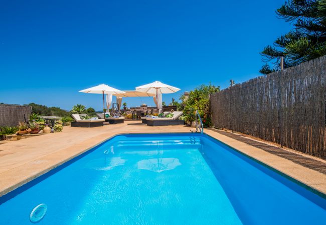 Finca en Muro - Finca rural en Mallorca Els Moyans con piscina
