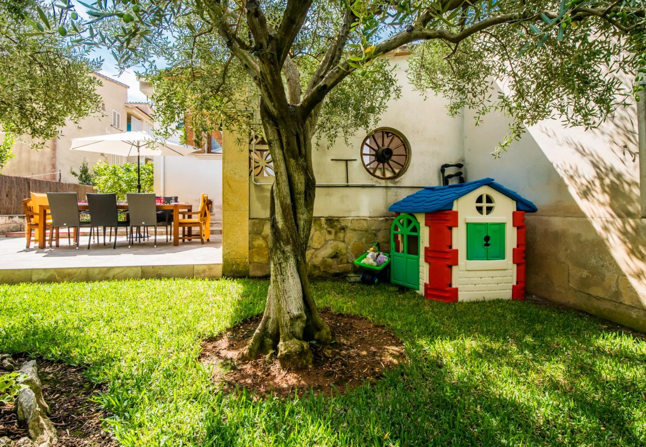 Casa en Puerto de Alcudia - Casa en Alcudia Roses cerca de la playa con jardin