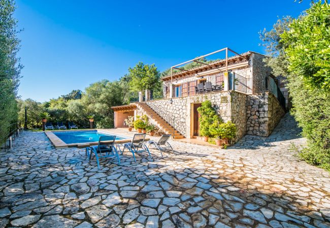 Finca en Buger - Finca rural en Mallorca Es Puchet con piscina 