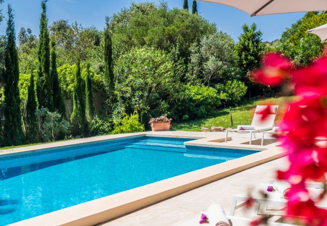 Casa en Crestatx - Casa moderna con piscina  Villa Flores en Mallorca