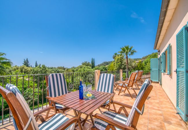 Casa en Crestatx - Casa moderna con piscina  Villa Flores en Mallorca