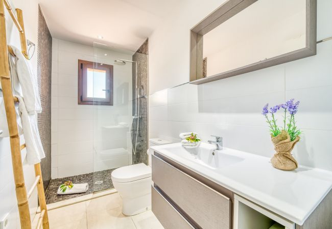 Finca en Buger - Finca en Mallorca Rafal de son Alberti con piscina Finca en Buger - Finca en Mallorca Rafal de son Alberti con piscina