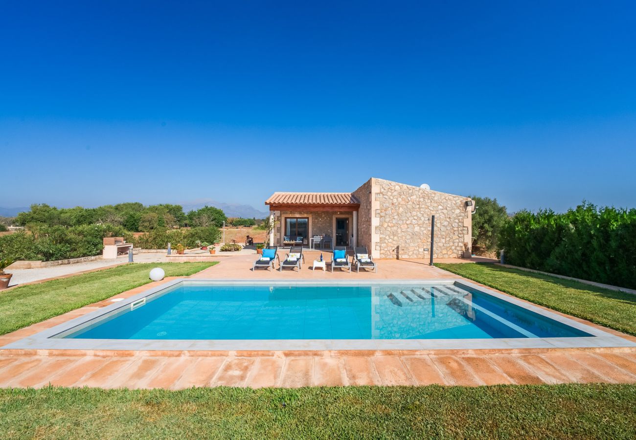 Moderna Finca con piscina en Mallorca