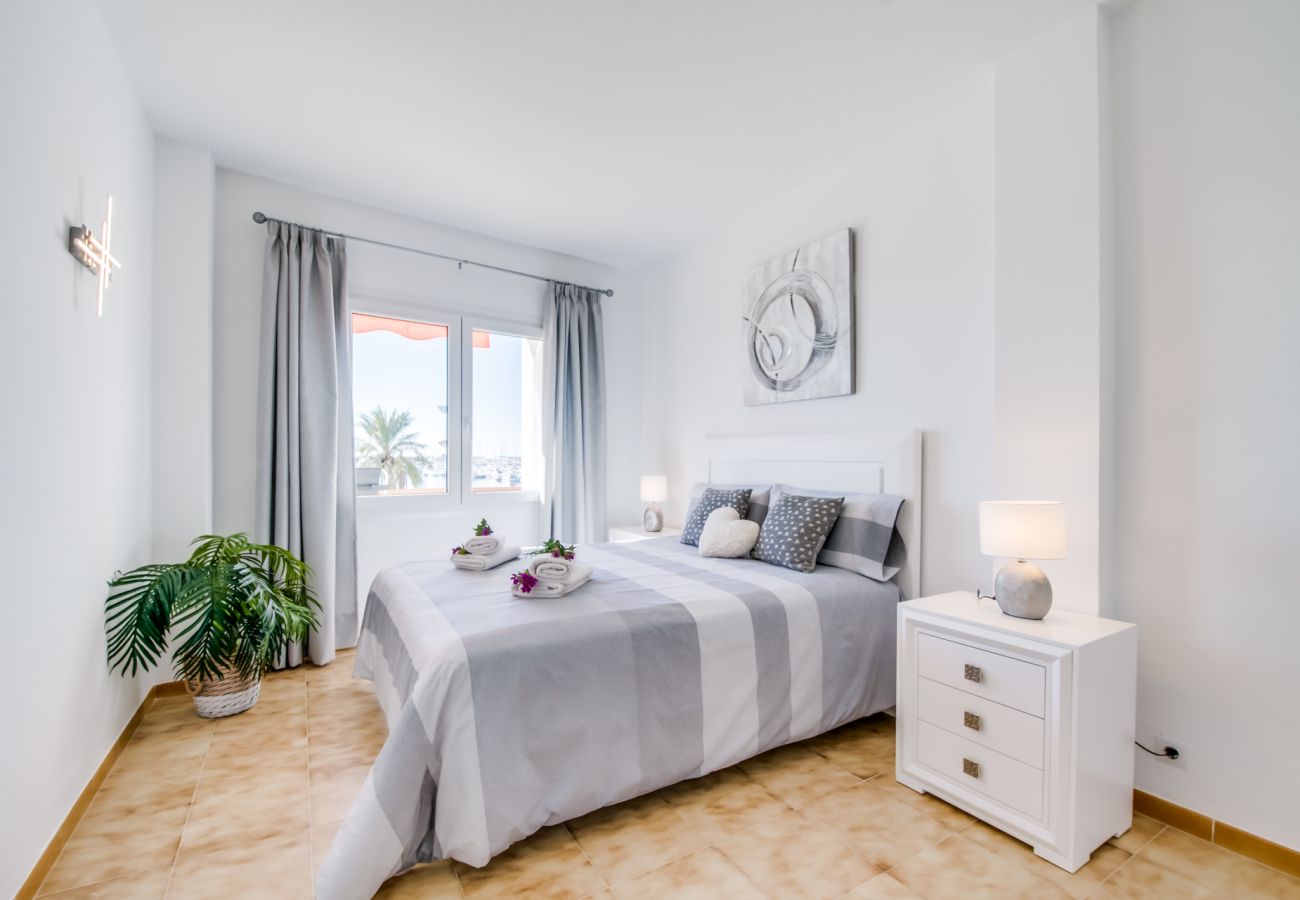 Apartamento con vistas de ensueño en Puerto Alcudia