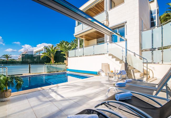 Casa en Puerto de Alcudia - Casa lujosa con vista mar Villa Alcanada Alcudia Casa en Puerto de Alcudia - Casa lujosa con vista mar Villa Alcanada Alcudia