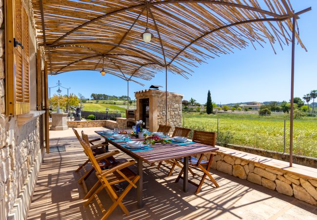Casa en Lloret de Vistalegre - Finca en Mallorca Sa Sinia piscina y pista de tenis