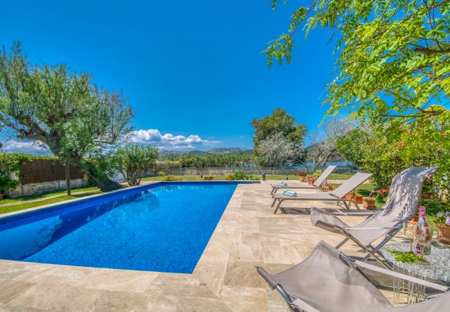 Encantadora casa con piscina en Alcudia
