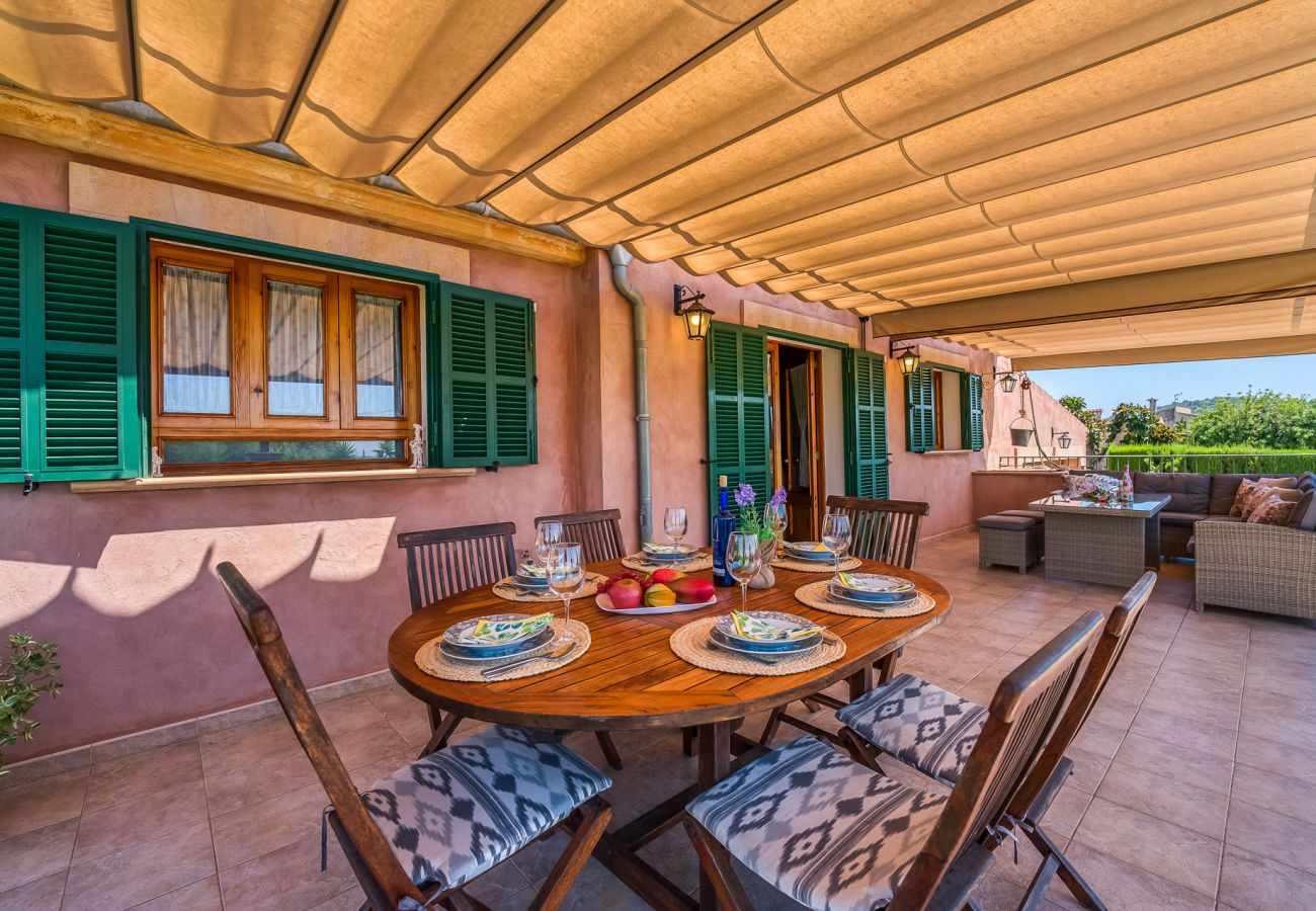 Finca de vacaciones con barbacoa y piscina en Mallorca