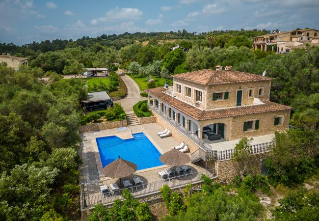 Finca en Petra - Finca con piscina y vistas Sa Pleta en Mallorca