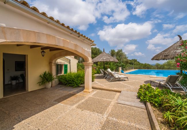 Finca en Petra - Finca Son Perxa en Mallorca con piscina y barbacoa Finca en Petra - Finca Son Perxa en Mallorca con piscina y barbacoa