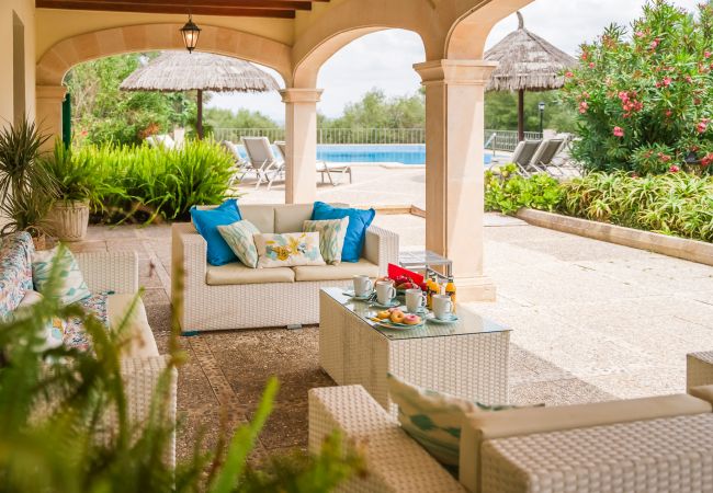 Finca en Petra - Finca Son Perxa en Mallorca con piscina y barbacoa Finca en Petra - Finca Son Perxa en Mallorca con piscina y barbacoa