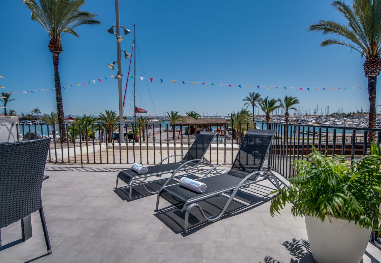 Alquiler de Apartamento frente al mar en Puerto de Alcúdia Mallorca