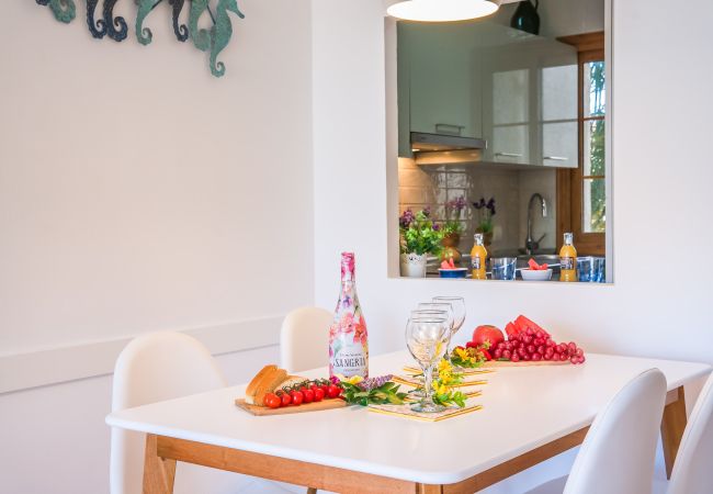 Apartamento en Alcúdia - Apartamento Blue Bay con piscina en la playa de Alcudia Apartamento en Alcúdia - Apartamento Blue Bay con piscina en la playa de Alcudia