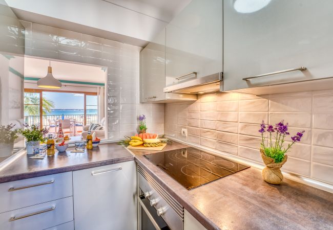 Apartamento en Alcúdia - Apartamento Blue Bay con piscina en la playa de Alcudia Apartamento en Alcúdia - Apartamento Blue Bay con piscina en la playa de Alcudia