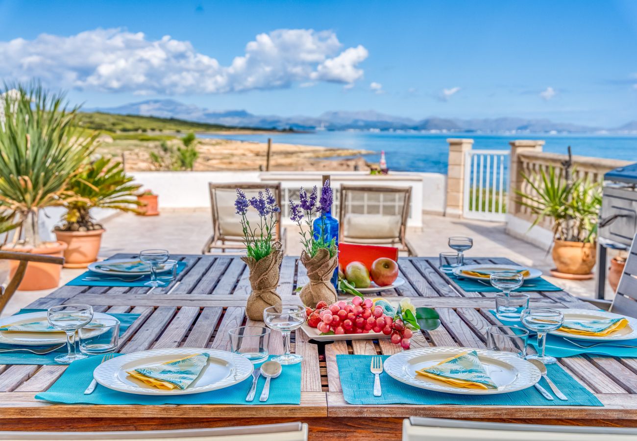Casa a pie de playa en Son Serra de Marina
