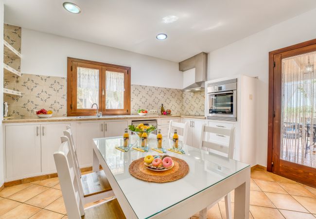 Finca en Santa Margalida - Casa en Santa Margarita Sa Rota con piscina Finca en Santa Margalida - Casa en Santa Margarita Sa Rota con piscina