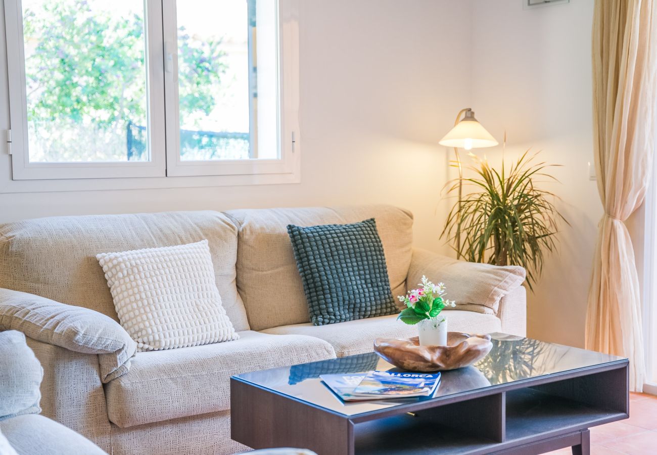 Casa luminosa con piscina en Sa Ràpita