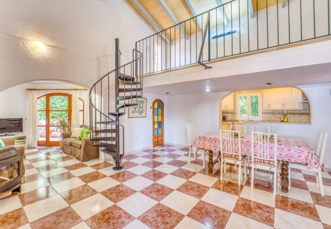 Finca en Sa Pobla - Casa en Mallorca Esteban con piscina privada  Finca en Sa Pobla - Casa en Mallorca Esteban con piscina privada