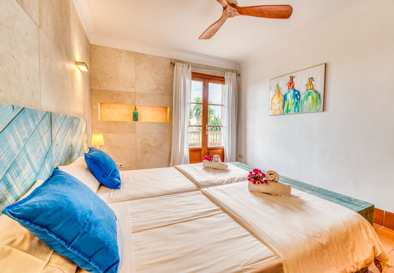 Casa en Costitx - Finca rustica en Mallorca Son Tomasset con piscina