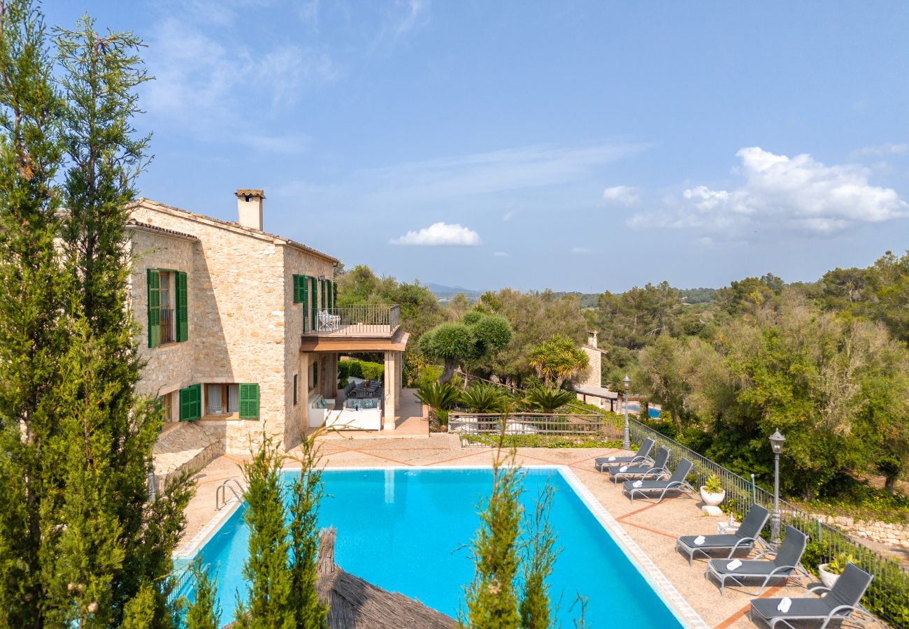 Finca en Petra - Finca rústica con piscina privada y vistas Son March en Mallorca