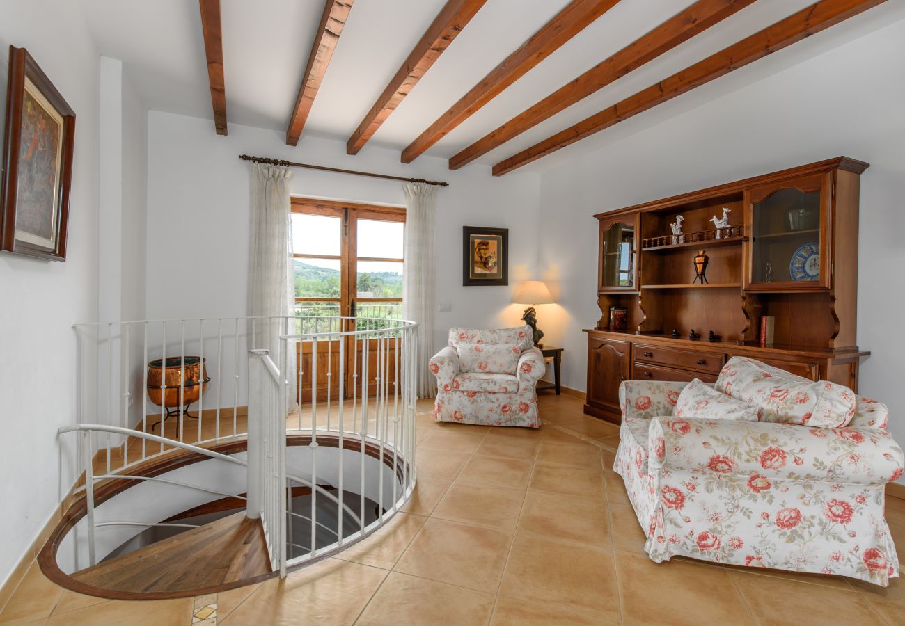 Finca en Petra - Finca rústica con piscina privada y vistas Son March en Mallorca