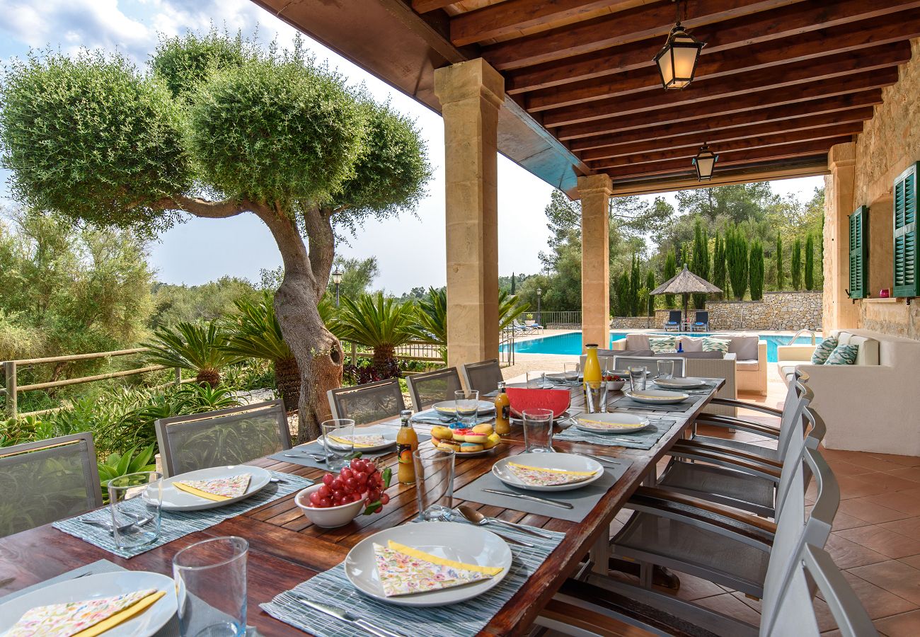 Finca en Petra - Finca rústica con piscina privada y vistas Son March en Mallorca