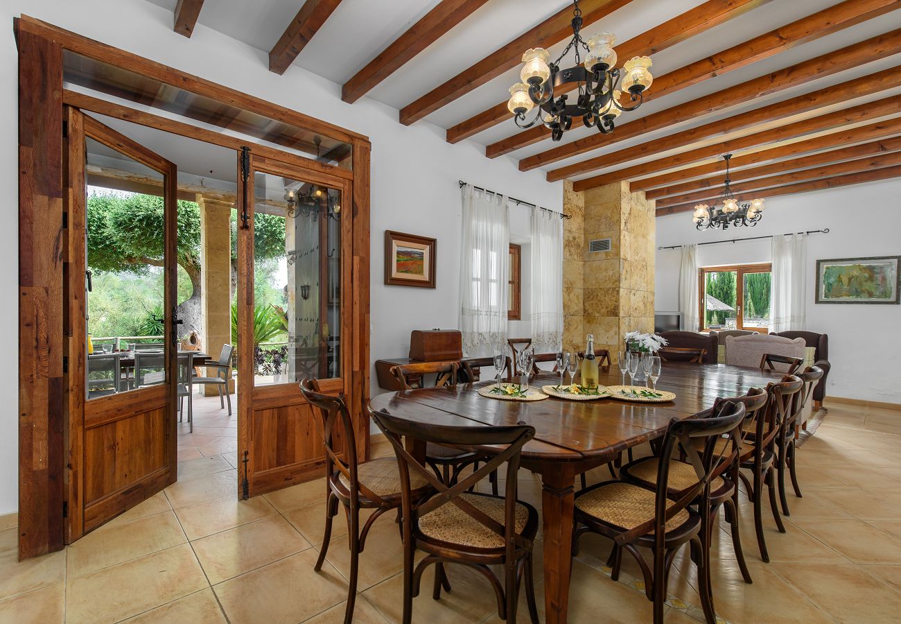 Finca en Petra - Finca rústica con piscina privada y vistas Son March en Mallorca