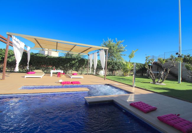 Finca en Sa Pobla - Finca rural Son Vent para 2 en Mallorca con piscina Finca en Sa Pobla - Finca rural Son Vent para 2 en Mallorca con piscina
